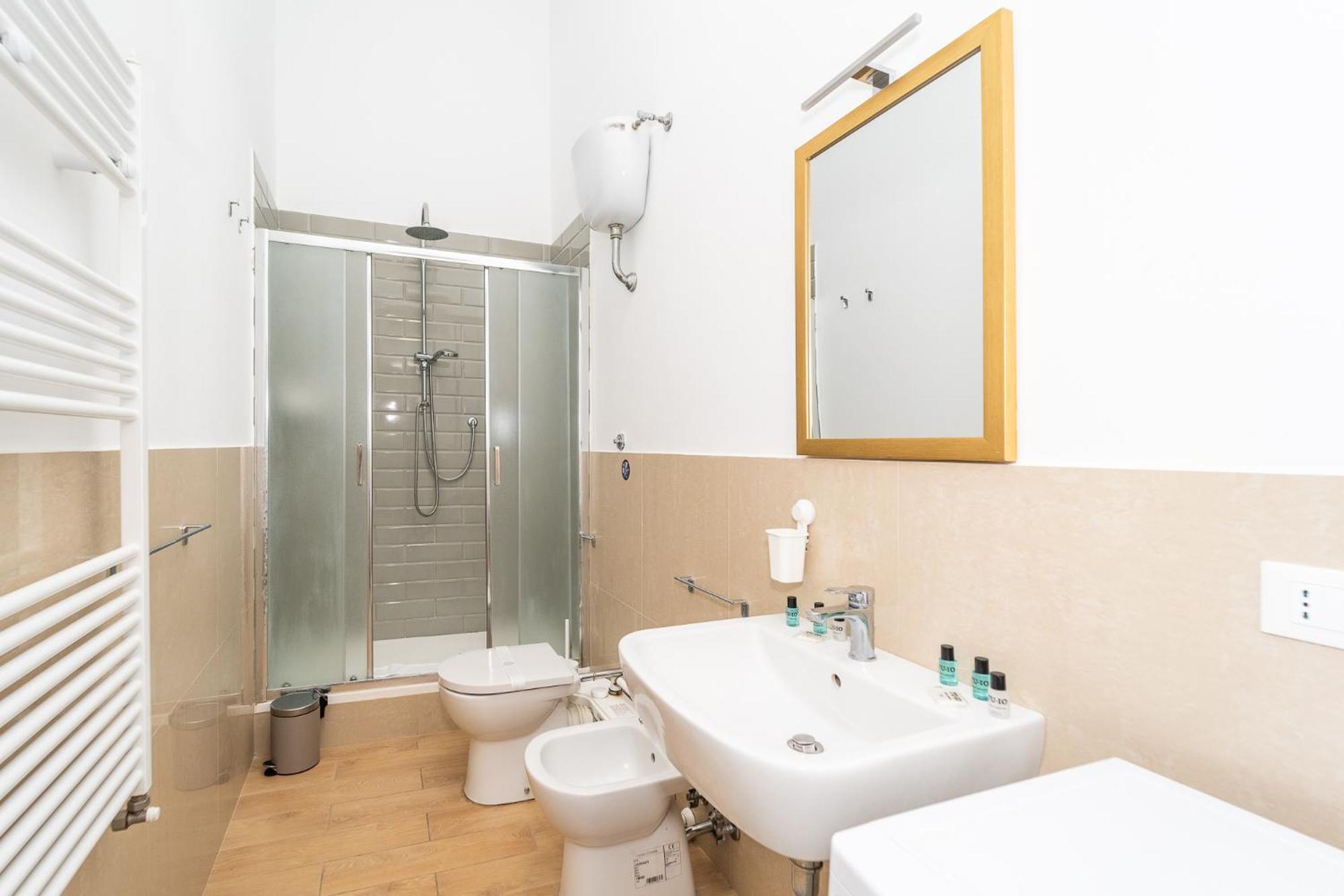 Home Smart Rent Appartamento Nei Pressi Di Via Toledo 2 Camere Da Letto Νάπολη Εξωτερικό φωτογραφία